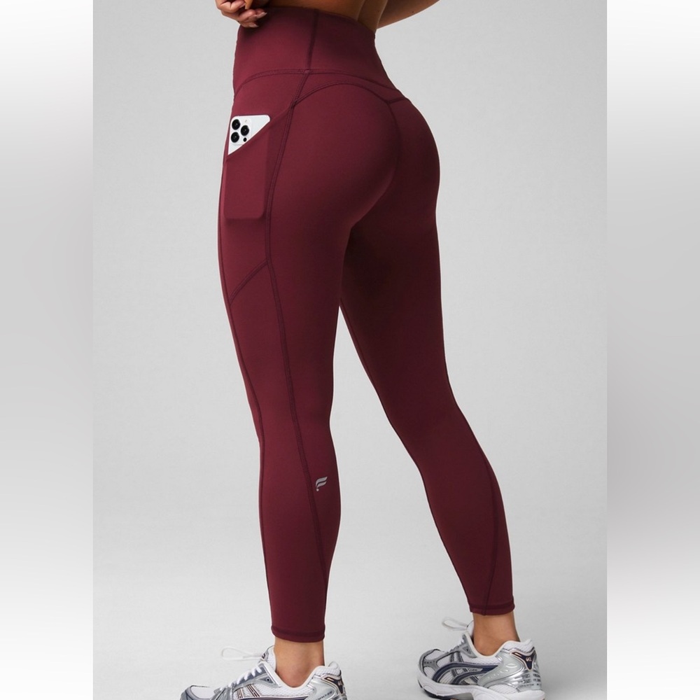Fabletics | Oasis PureLuxe High-Waisted Legging Merlot
